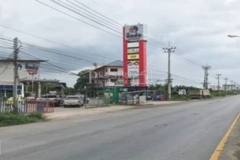 Land in Samut Sakhon, Thailand 6400 sq.m. № 173369 - photo 6