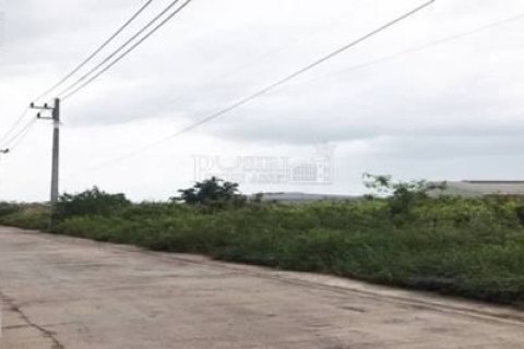 Land in Samut Sakhon, Thailand 6400 sq.m. № 173369 - photo 3