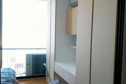 Studio dans le Condo à Bang Rak, Bangkok, Thaïlande  № 136497 - photo 4