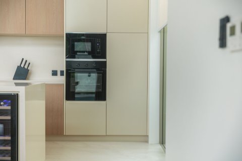 Villa in Phuket, Thailand 5 bedrooms № 136498 - photo 11