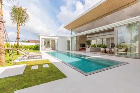 Villa in Phuket, Thailand 5 bedrooms № 136498 - photo 27