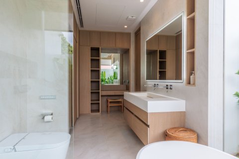 Villa in Phuket, Thailand 5 bedrooms № 136498 - photo 12