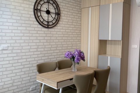 Кондоминиум с 2 спальнями в Бангне, Бангкок, Таиланд № 149485 - фото 2