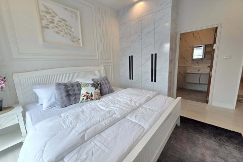 Villa in Hua Hin, Thailand 3 bedrooms № 149384 - photo 6