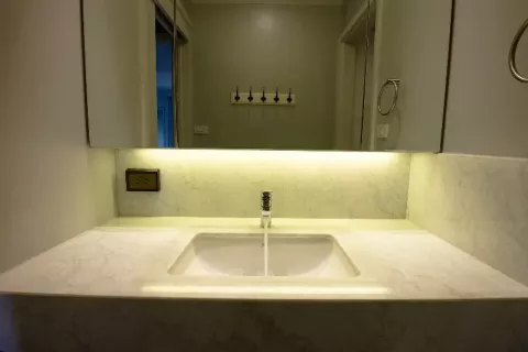 Condo à Khlong Toei, Bangkok, Thaïlande, 2 chambres  № 140852 - photo 13