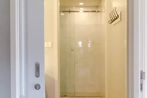 Condo à Khlong Toei, Bangkok, Thaïlande, 2 chambres  № 140852 - photo 11