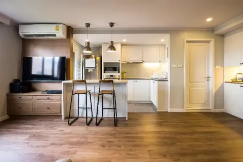 Condo à Khlong Toei, Bangkok, Thaïlande, 2 chambres  № 140852 - photo 3