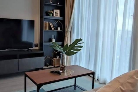 Studio dans le Condo à Phra Khanong, Bangkok, Thaïlande  № 140850 - photo 2