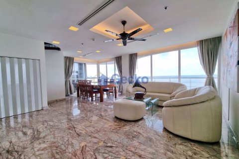 Condo in Pattaya, Thailand, 2 bedrooms № 196828 - photo 10
