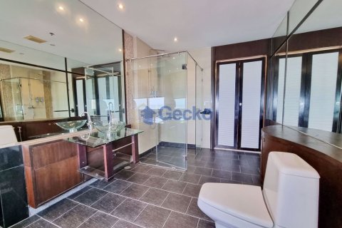 Condo in Pattaya, Thailand, 2 bedrooms № 196828 - photo 3