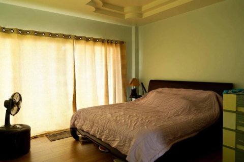 Duplex in Phuket, Thailand 4 bedrooms № 145733 - photo 19