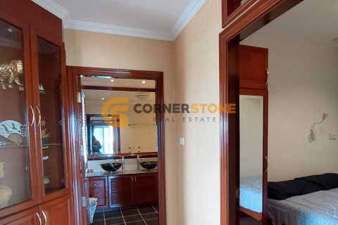 Studio dans le Condo sur Jomtien Beach, Pattaya, Thaïlande № 163944 - photo 14