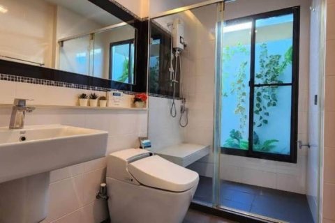 House in Phuket, Thailand 4 bedrooms № 172669 - photo 10