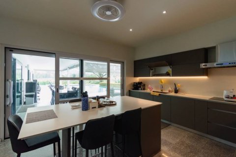 Villa in Hua Hin, Thailand 3 bedrooms № 172674 - photo 8