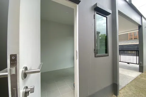 Maison à Prawet, Bangkok, Thaïlande 4 chambres № 171086 - photo 15