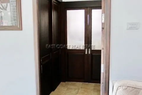 Casa de 2 dormitorios en Pattaya, Tailandia № 213716 - foto 14