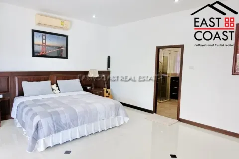 Casa de 2 dormitorios en Pattaya, Tailandia № 213716 - foto 21
