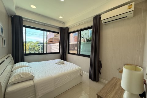 Дом в Хуа Хине, Таиланд с 4 спальнями  № 156598 - фото 11