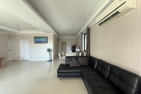 Дом в Хуа Хине, Таиланд с 4 спальнями  № 156598 - фото 3