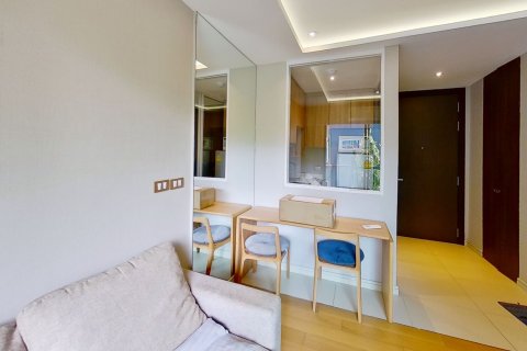 Studio in the Condo in Khlong Toei, Bangkok, Thailand  № 156596 - photo 5