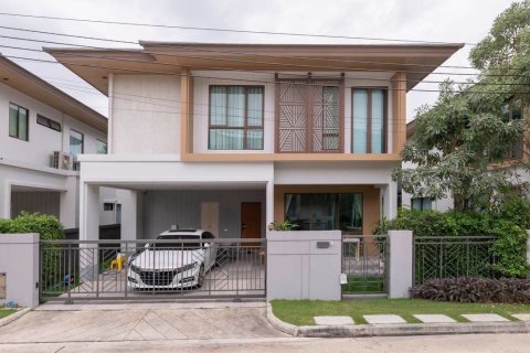 House in Sai Mai, Bangkok, Thailand 4 bedrooms № 156597