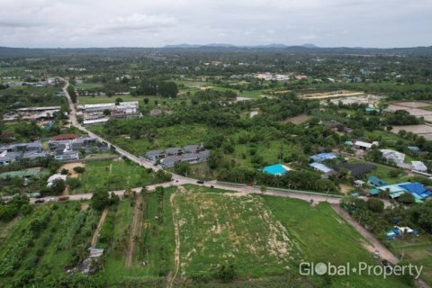 Земельный участок в Паттайе, Таиланд  № 113617 - фото 2