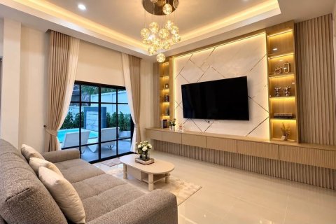 Villa in Pattaya, Thailand 3 bedrooms № 233920 - photo 8