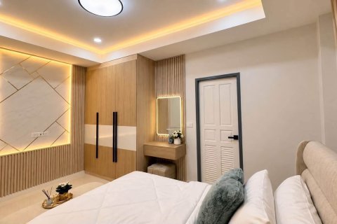 Villa in Pattaya, Thailand 3 bedrooms № 233920 - photo 10
