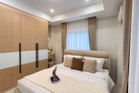 Villa in Pattaya, Thailand 3 bedrooms № 233920 - photo 12