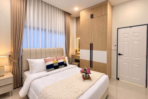 Villa in Pattaya, Thailand 3 bedrooms № 233920 - photo 11