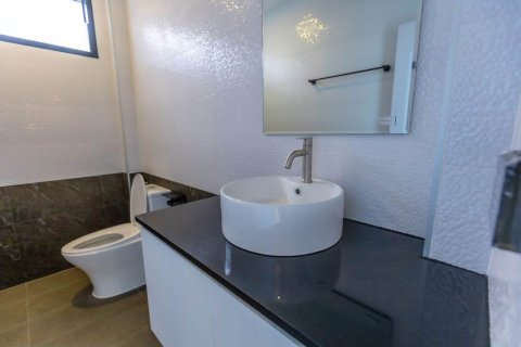 Villa in Pattaya, Thailand 3 bedrooms № 233919 - photo 17
