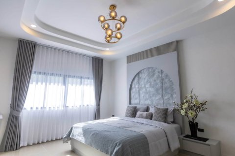Villa in Pattaya, Thailand 3 bedrooms № 233919 - photo 25