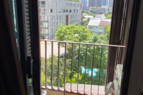 Студия в кондо в Клонг Тоэй, Бангкок, Таиланд № 135617 - фото 5