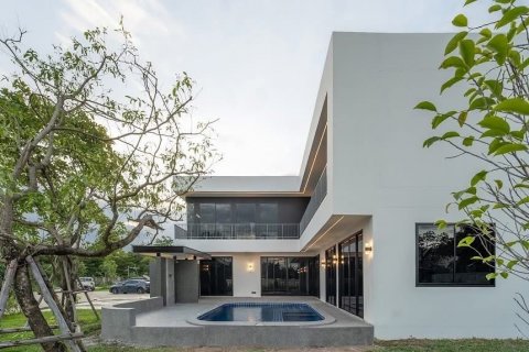 Вилла в Ханг Донге, Таиланд с 5 спальнями  № 135614 - фото 3