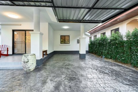 Дом в Ханг Донге, Таиланд с 3 спальнями № 156986 - фото 30