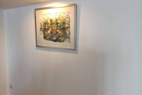 Condo in Khlong Toei, Bangkok, Thailand, 2 bedrooms № 156985 - photo 5