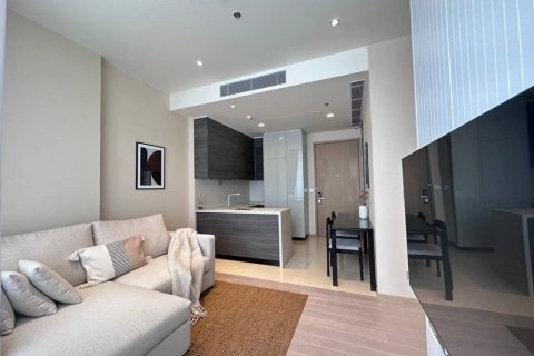 Студия в кондо в Ваттхане, Бангкок, Таиланд № 171908 - фото 2