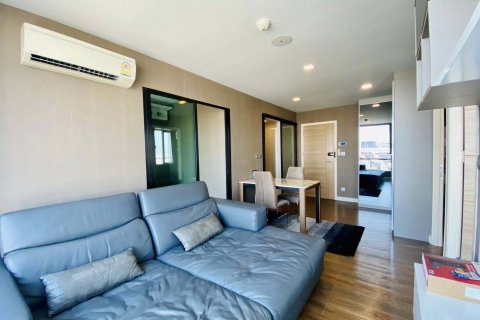 Condo à Min Buri, Bangkok, Thaïlande, 2 chambres № 171910 - photo 4