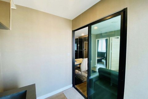 Condo à Min Buri, Bangkok, Thaïlande, 2 chambres № 171910 - photo 18