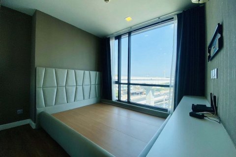 Condo à Min Buri, Bangkok, Thaïlande, 2 chambres № 171910 - photo 7