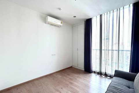 Condo in Watthana, Bangkok, Thailand, 2 bedrooms  № 171906 - photo 7
