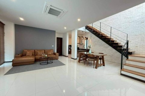 House in Hua Hin, Thailand 3 bedrooms № 155452 - photo 9