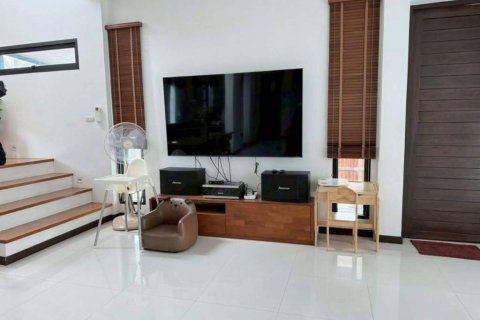 House in Hua Hin, Thailand 3 bedrooms № 155452 - photo 8