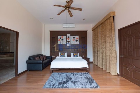 บ้านในพัทยา, ประเทศไทย 4 ห้องนอน № 196693 - รูปถ่าย 19