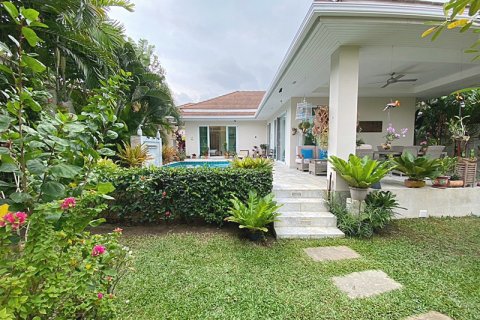 Villa in Hua Hin, Thailand 6 bedrooms № 168800 - photo 28