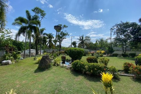 Villa in Hua Hin, Thailand 4 bedrooms № 168801 - photo 29