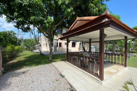 Villa in Hua Hin, Thailand 4 bedrooms № 168801 - photo 26