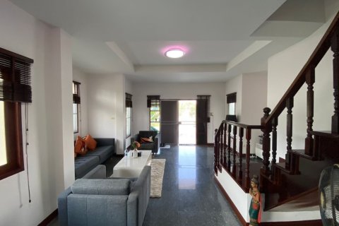 Villa in Hua Hin, Thailand 4 bedrooms № 168801 - photo 22