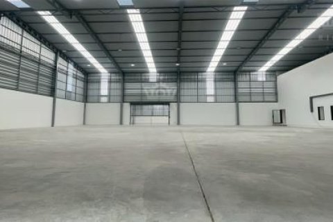 Warehouse in Samut Sakhon, Thailand № 171829 - photo 12