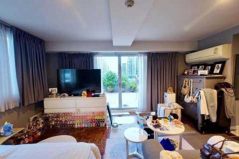 Кондоминиум с 3 спальнями в Банг Раке, Бангкок, Таиланд № 171823 - фото 2